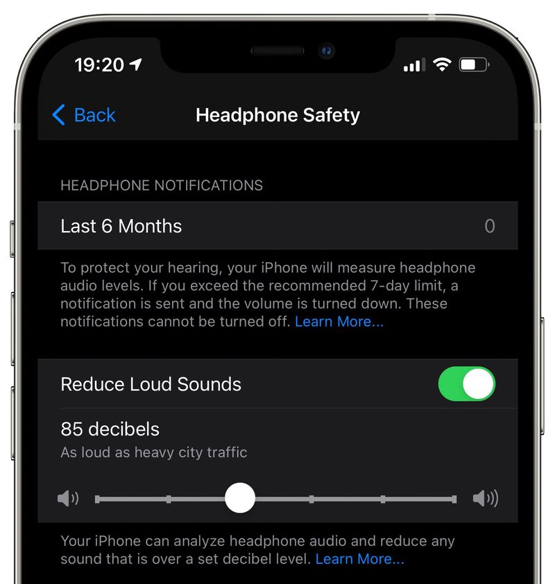 Kopfhörer-Sicherheitseinstellungen auf dem iPhone mit aktivierter Option „Laute Geräusche reduzieren“.