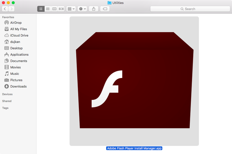 Ein Download-Fenster im Finder, das das ausgewählte Deinstallationsprogramm für Adobe Flash Player anzeigt