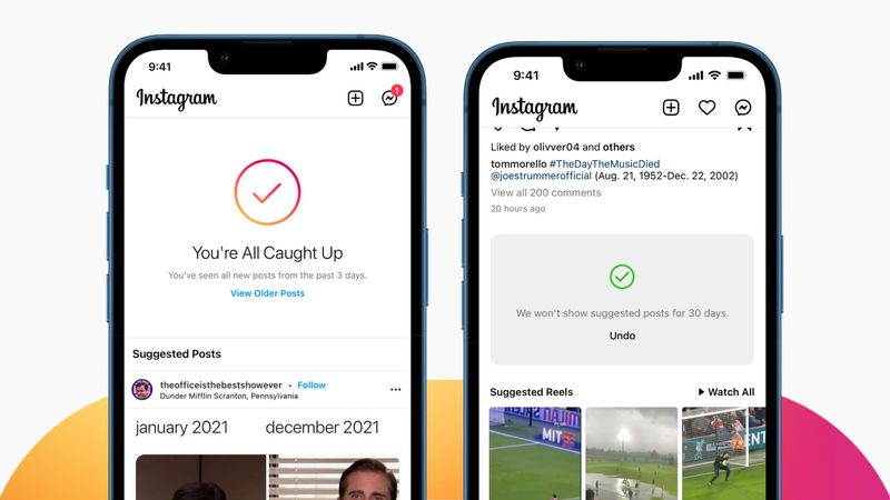 Zwei iPhones zeigen von Instagram vorgeschlagene Posts an, die 30 Tage lang verborgen sind